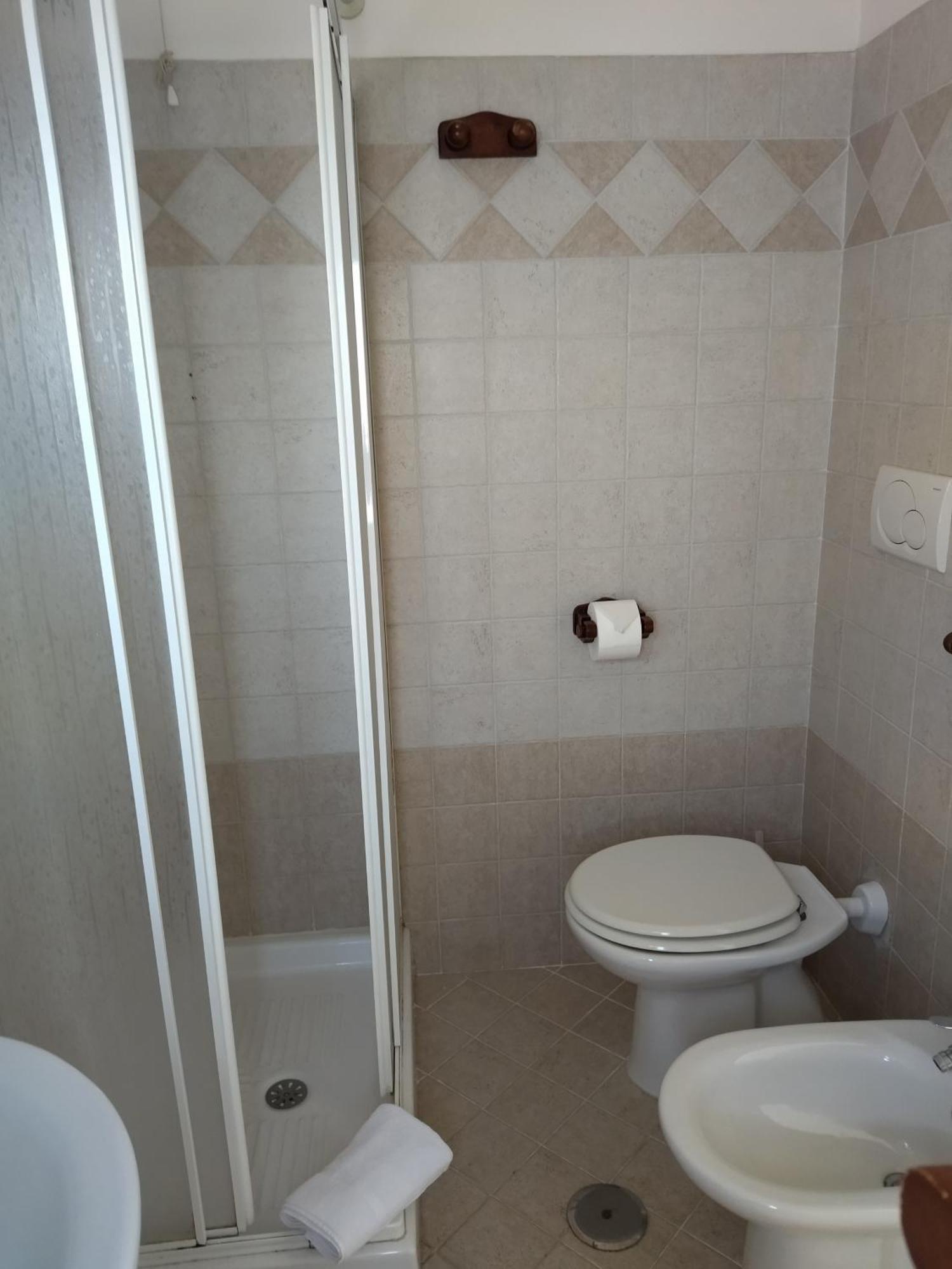 B&B La Pace Ardea Exterior photo